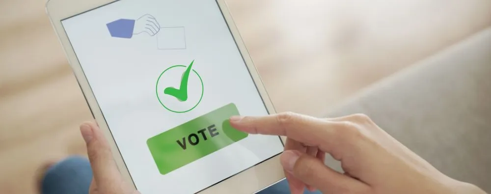 Votação para programas de participação nos lucros e resultados (PLR) - Funcionários participando do processo