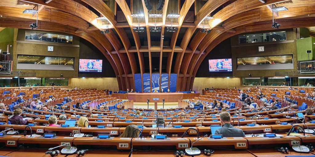 Como o Conselho da Europa define os padrões de votação eletrônica